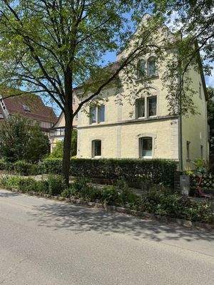 Hausansicht aus anderem Blickwinkel