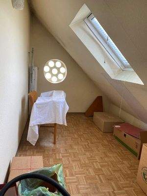 Abstellraum in den Schrägen