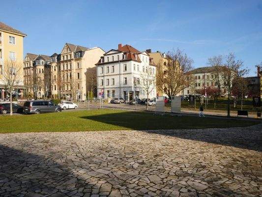  Das HAUS vom Buchenwaldplatz aus