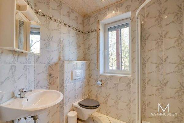 Bad Einliegerwohnung