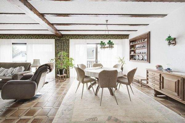 Wohn-/Esszimmer Wohnung Obergeschoss