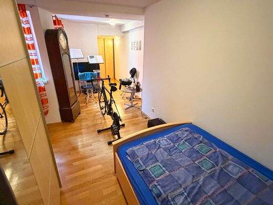 EG: Einzimmerwohnung