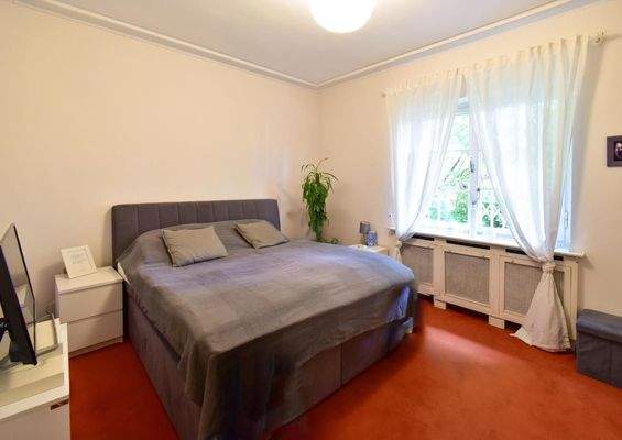 Elternschlafzimmer OG