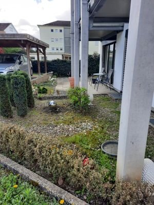 Gartenteil mit Terrasse