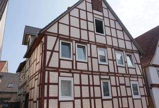 Straßenansicht vom Haus.JPG