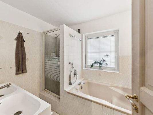 Badezimmer Erdgeschoss