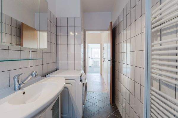 Bad mit Platz für die Waschmaschine