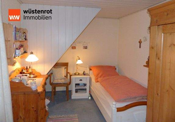Schlafzimmer 2
