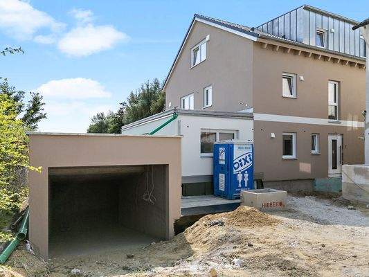 Tiefgaragenzufahrt