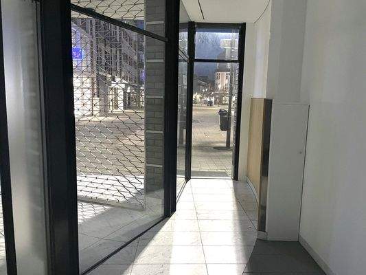 Schaufensteransicht innen (1)