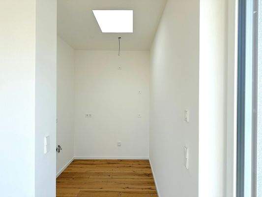 offene Küche mit Oberlicht