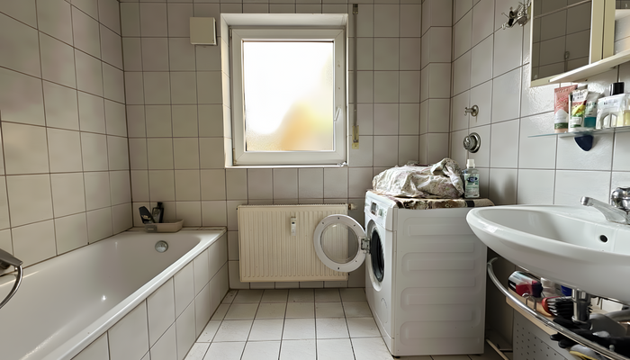 1.WE Badezimmer (EG_re)