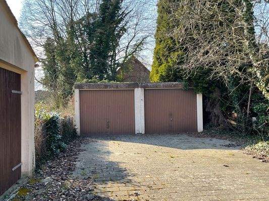 Fertiggaragen Westseite