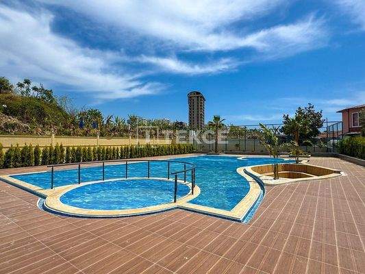 Sea- and Mountain-View Apartments in a Central Location in Alanya