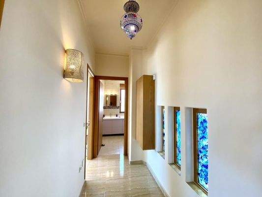 Luxusvilla zum Verkauf in Tsivaras mit Meerblick