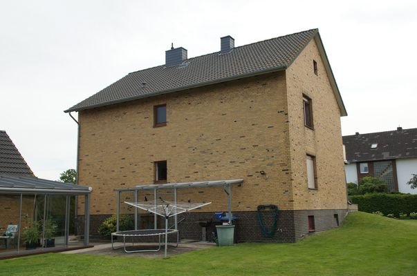 Wohnhaus mit 2 Einheiten
