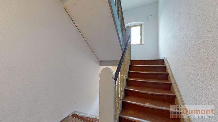 Treppenaufgang zum OG