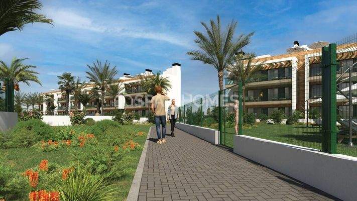 Elegant Golf Apartments Near the Sea in Los Alcázares