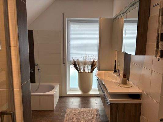 Bad Wohnung 1