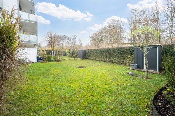 gepflegte Grünflächen