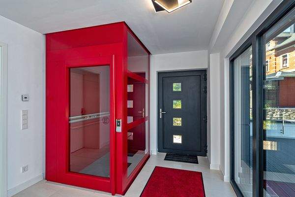 Eingangsberich/Fahrstuhl