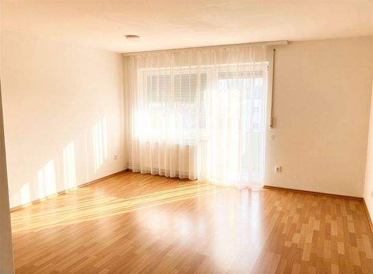 Wohnzimmer virtuell geleert 