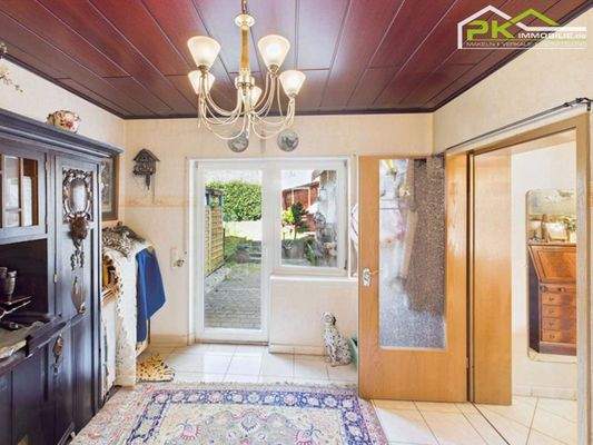 Schlafzimmer Ausgang hintere Terrasse 