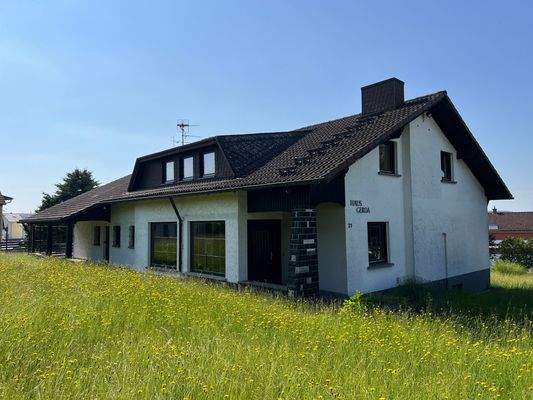 Haus-Buseck-Außenansicht (3).JPG