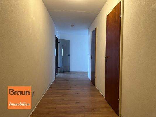 4,5-Zi.-ETW, VS-S, Flur