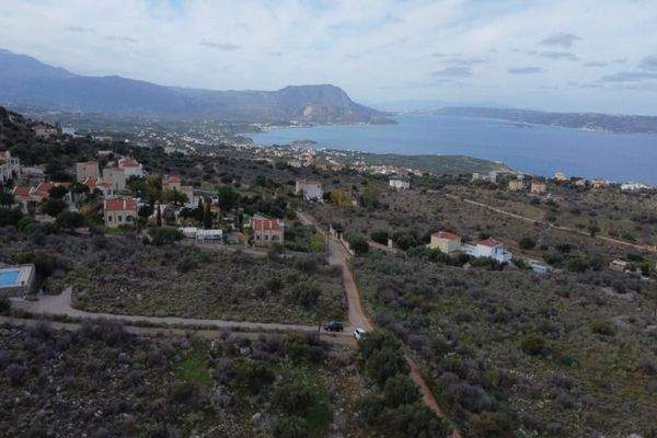 Kreta, Kokkino Chorio: Weitläufiges Gelände mit spektakulärem Meerblick zu verkaufen