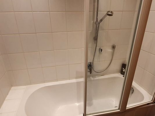 Bad Wohnung 2