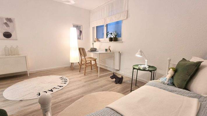 Zimmer im Untergeschoss