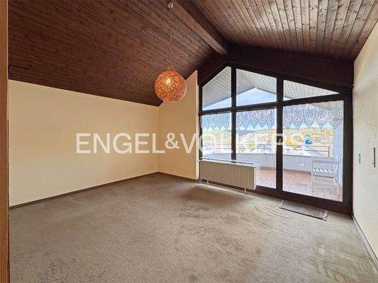 Zimmer mit Loggia OG