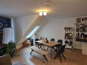 Moderne Esszimmeransicht