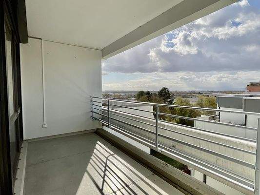 Loggia 2 vor den Schlafzimmern