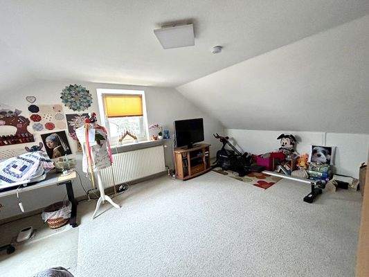 Teilansicht Zimmer Dachgeschoss