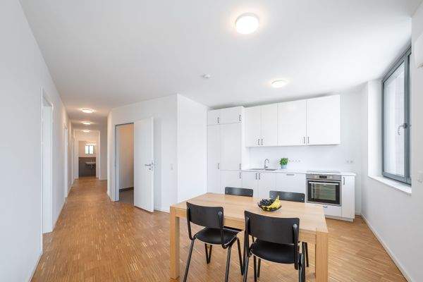 13_Wohnbereich Variante WG Zimmer