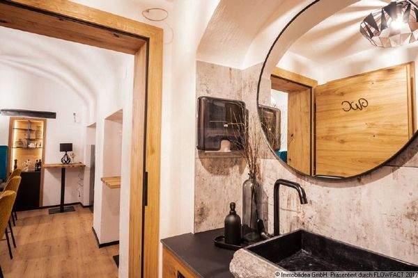 74ad55c0-ebbd-45c8-80a3-2e50054747cd