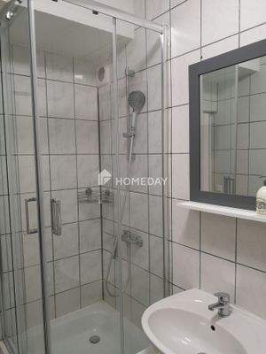 Nebengebäude Badezimmer