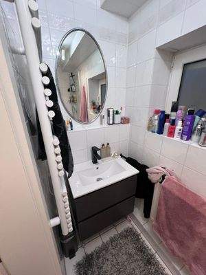 Badezimmer i.d. Einliegerwohnung