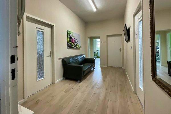 Flur zu den Personalräumen