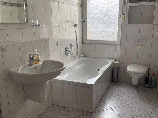 Bad Wanne Dusche - Parterre