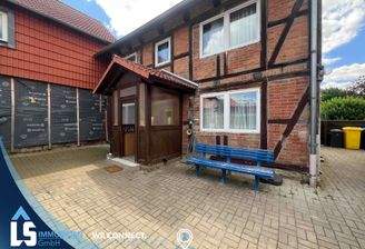 Innenhof mit Hauseingang