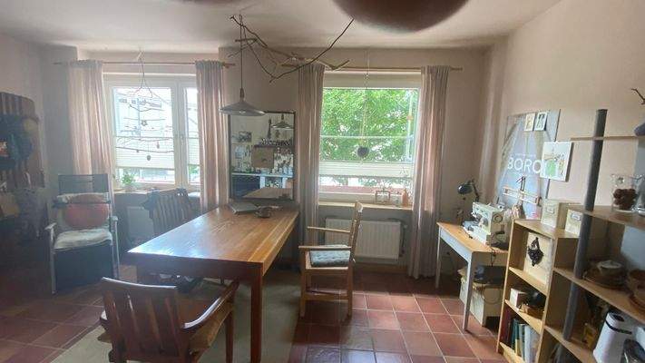 Große Wohnküche zur Straße 