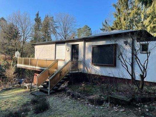 Ostseite mit Hauszugang