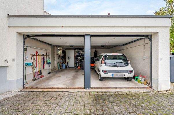 Doppelgarage