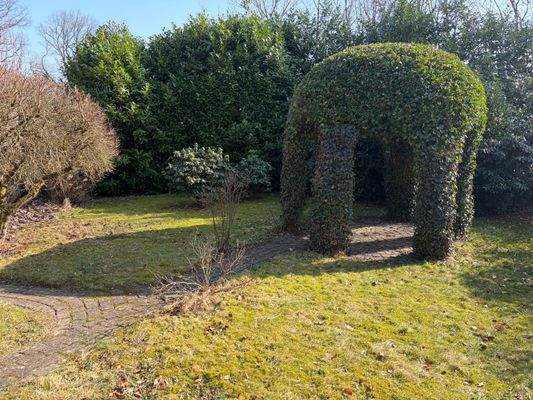 Garten gärtnerisch angelegt