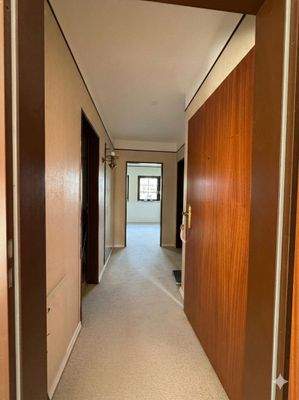 OG Flur innerhalb Wohnbereich