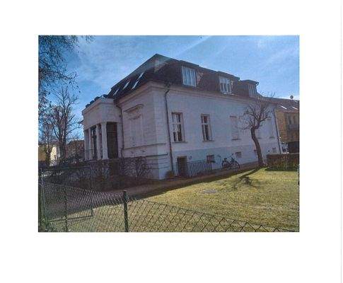 Garten hinter dem Haus