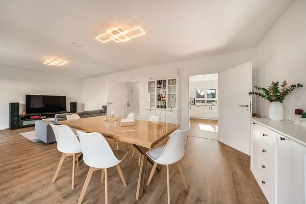 Wohn- und Esszimmer EG